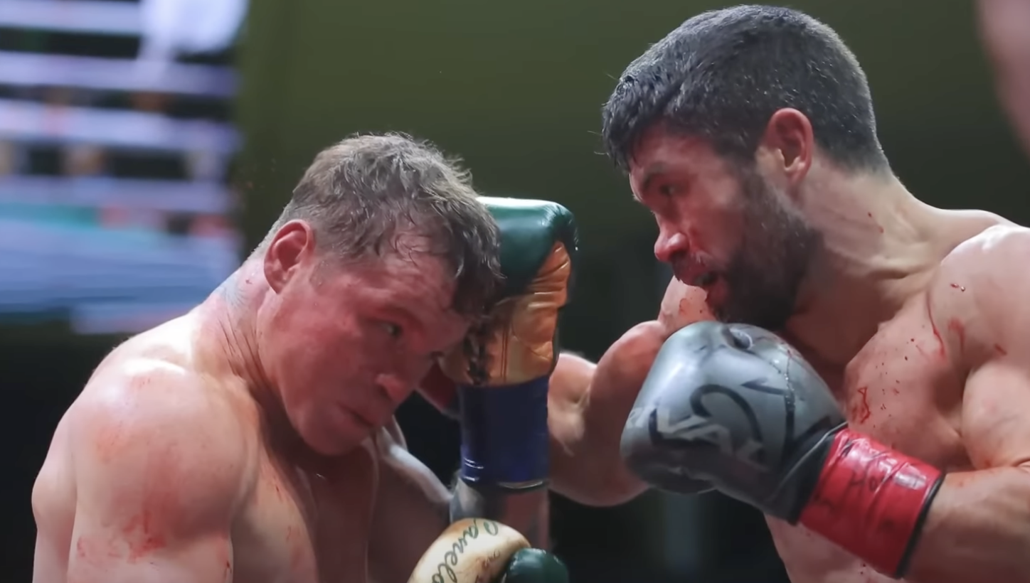 Canelo Alvarez Defeats John Ryder in Homecoming Bout image